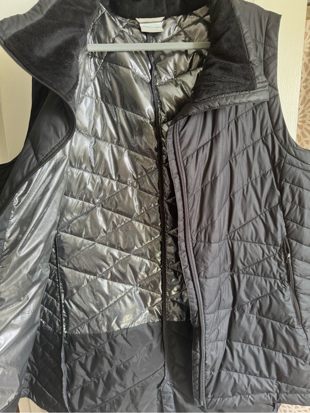 Columbia Heavenly II Black Quilted Long Vest - Women’s Plus - Picture 7 of 11